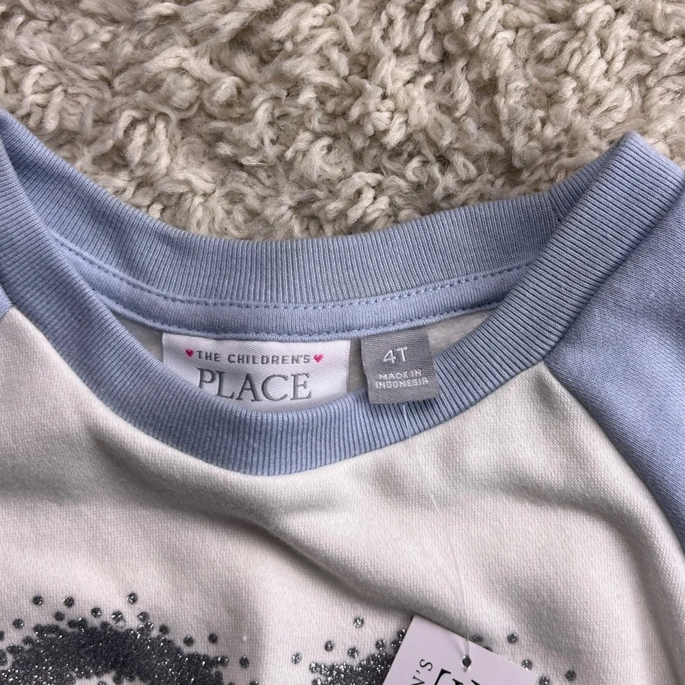 GIRLS CHILDREN’S PLACE SWEATSHIRT SIZE 4T NWT